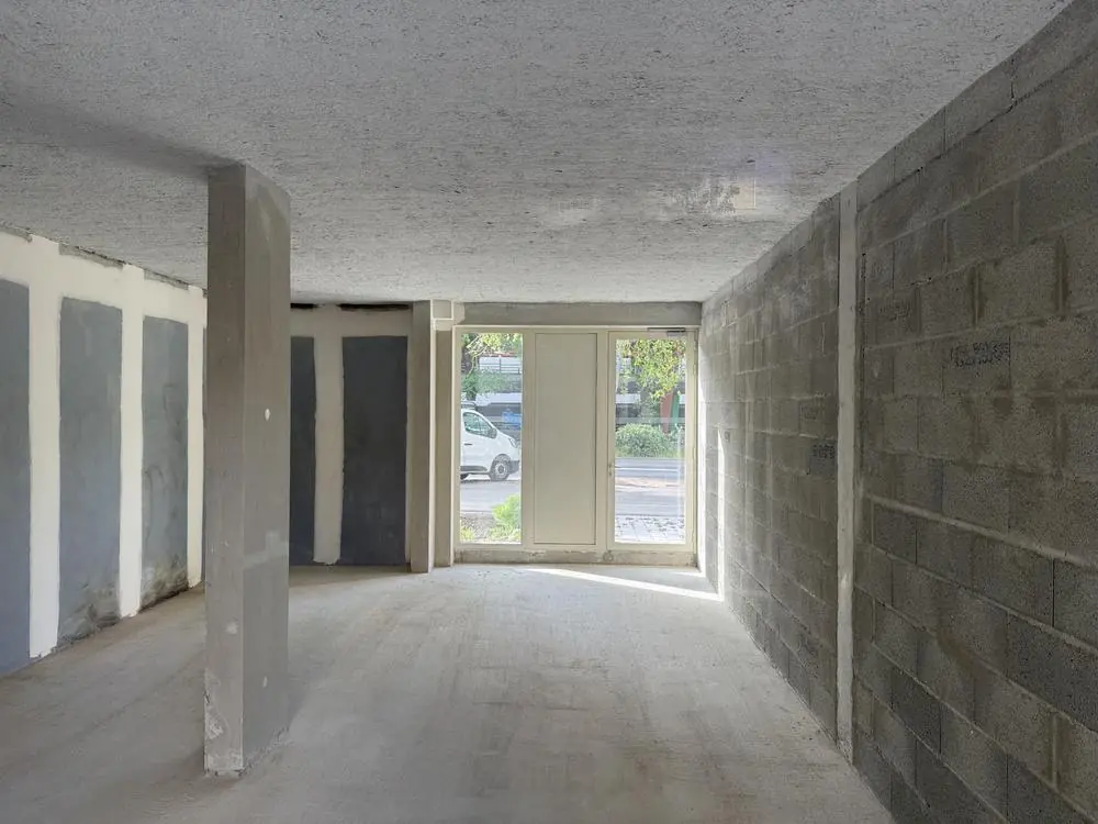 Intérieur du local avant les travaux